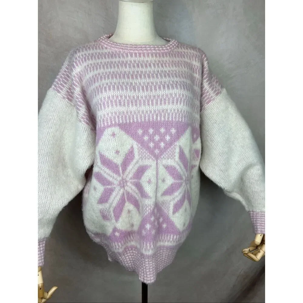Vintage Pink Snowflake Sweater 100% Wool Size Large Iceland Plus Size